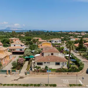 Gasthof Tavolara, San Teodoro (Sardinia)